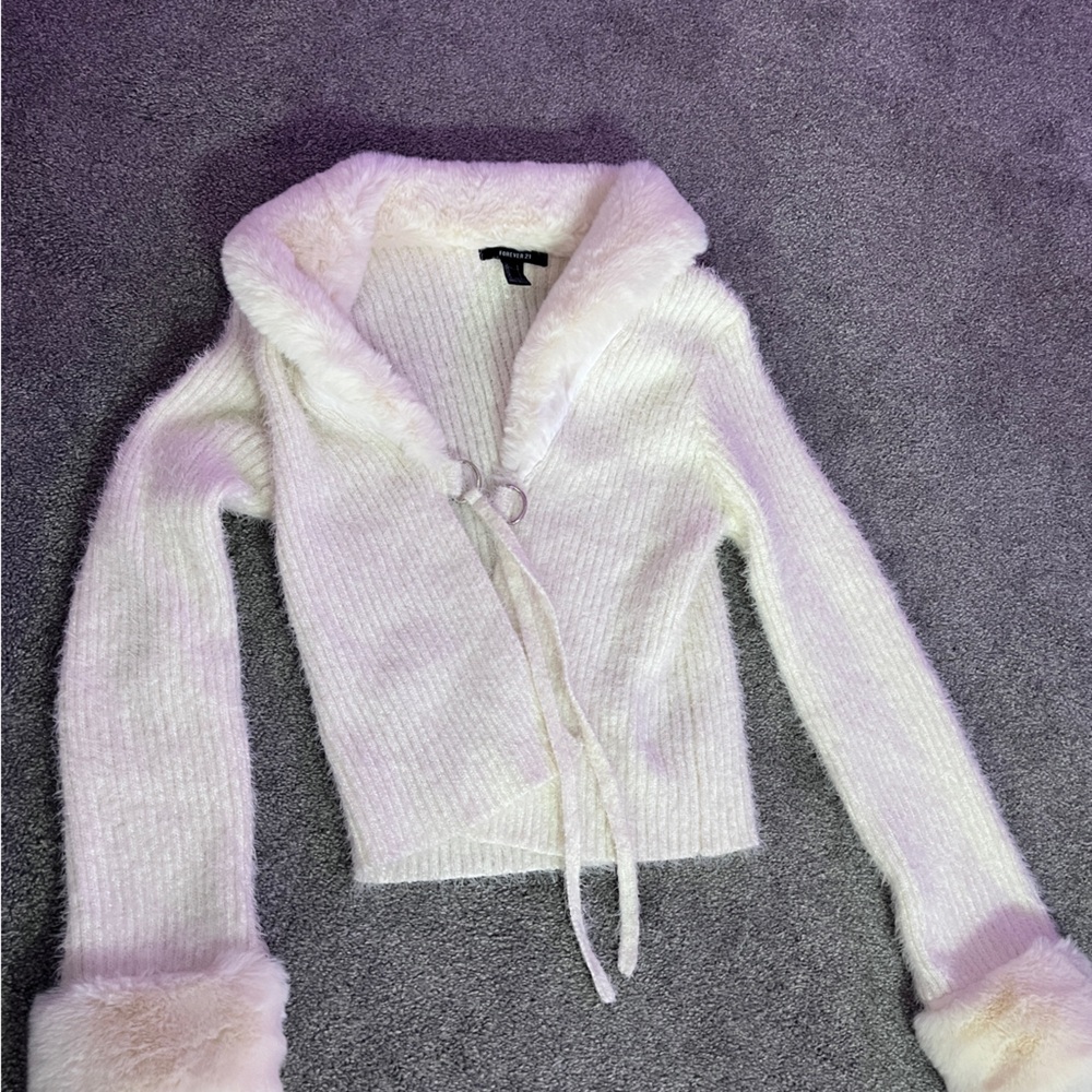 Forever 21 sweater
